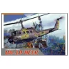 DRAGON D3542 UH-1D HEER KIT 1:35 Modellino