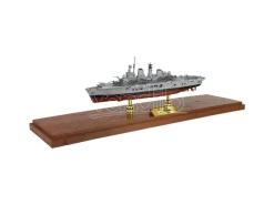 FORCES OF VALOR FOR953001A BATTLESHIP HSM INVINCIBLE (R05) AIRCRAFT CARRIER 1:700 Modellino