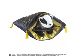 Harry Potter - Peluche E Cuscino Di Tassorosso Noble Collection