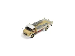Ixo model TRU009 MERCEDES 1113 (STASSANO & STASSANO MILK) 1967 1:43 Modellino