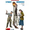 MINIART MIN38081 STREET WORKERS KIT 1:35 Modellino