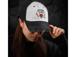 Stranger Things Cappellino Da Beaseball Hellfire Club Cinereplicas